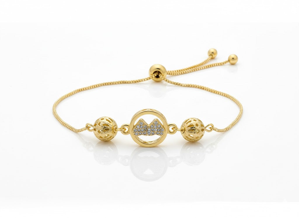 CENTER HEART BRACELET