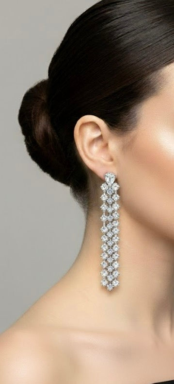 CHAIN EARRINGS